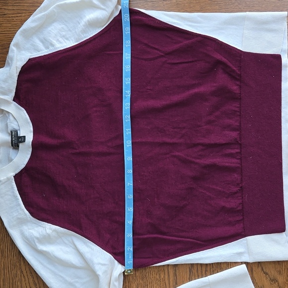 Banana Republic Merino Wool Color Block Sweater Extra Large NWOT White Maroon - Picture 7 of 8